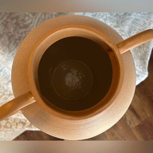 Large Ceramic Vase - Picture 4 of 9